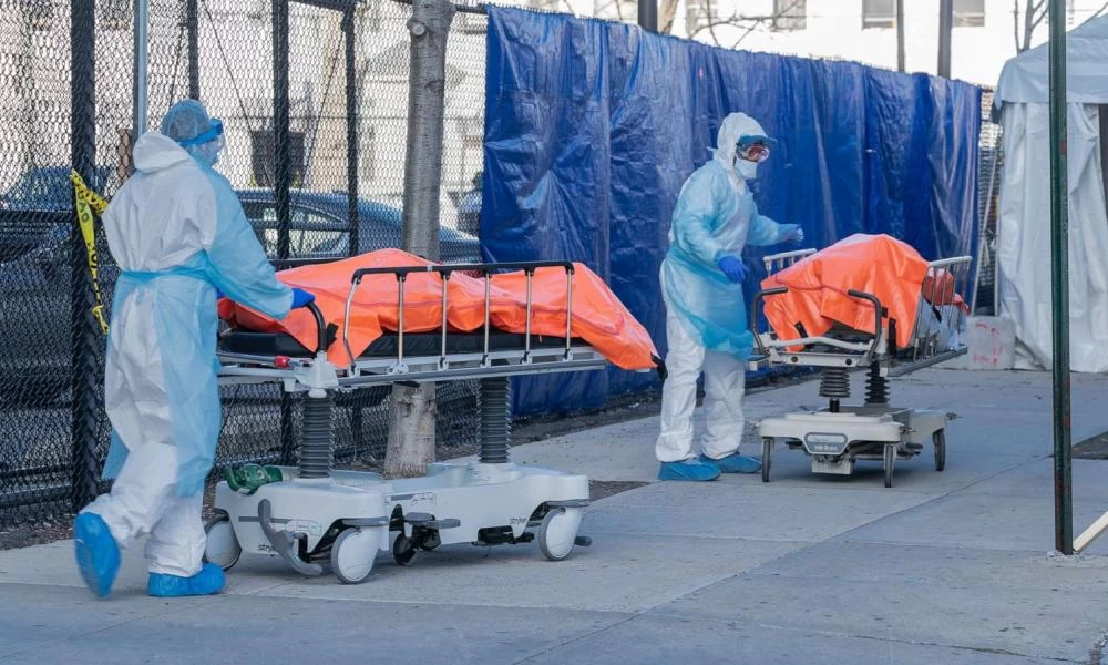 Nέα Υόρκη: Πτώματα από τον covid-19 βρίσκονται ακόμα σε ψυγεία
